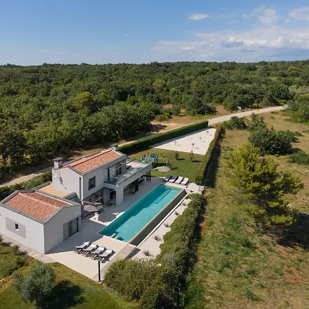Luxury Infinity By Istrabook Villa